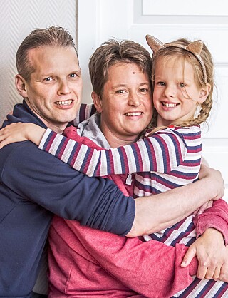 MULIGHETENES MANN: Helge har alltid vært den positive. – Det er jeg helt sikker på at hun klarer, sa han alltid, mens jeg lenge var den som så problemene og begrensningene, forteller Gry ærlig. FOTO: Gry Traaen. MULIGHETENES MANN: Helge har alltid vært den positive. – Det er jeg helt sikker på at hun klarer, sa han alltid, mens jeg lenge var den som så problemene og begrensningene, forteller Gry ærlig. FOTO: Gry Traaen.
