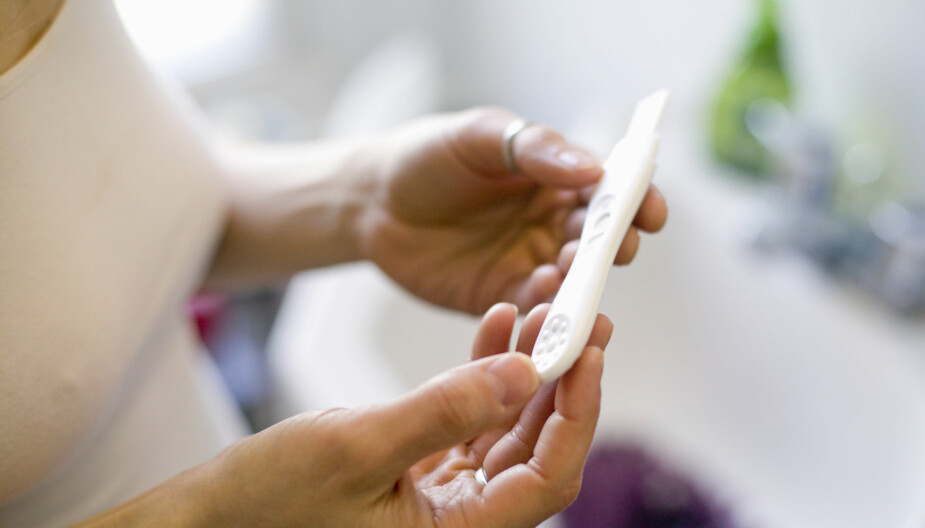 KAN BLOKKERE EGGLØSNING: Overdevent mye av mannlige kjønnshormoner kan blokkere eggløsningen hos kvinner. Dette kan gjøre det vanskeligere for kvinner med PCOS å bli gravid.