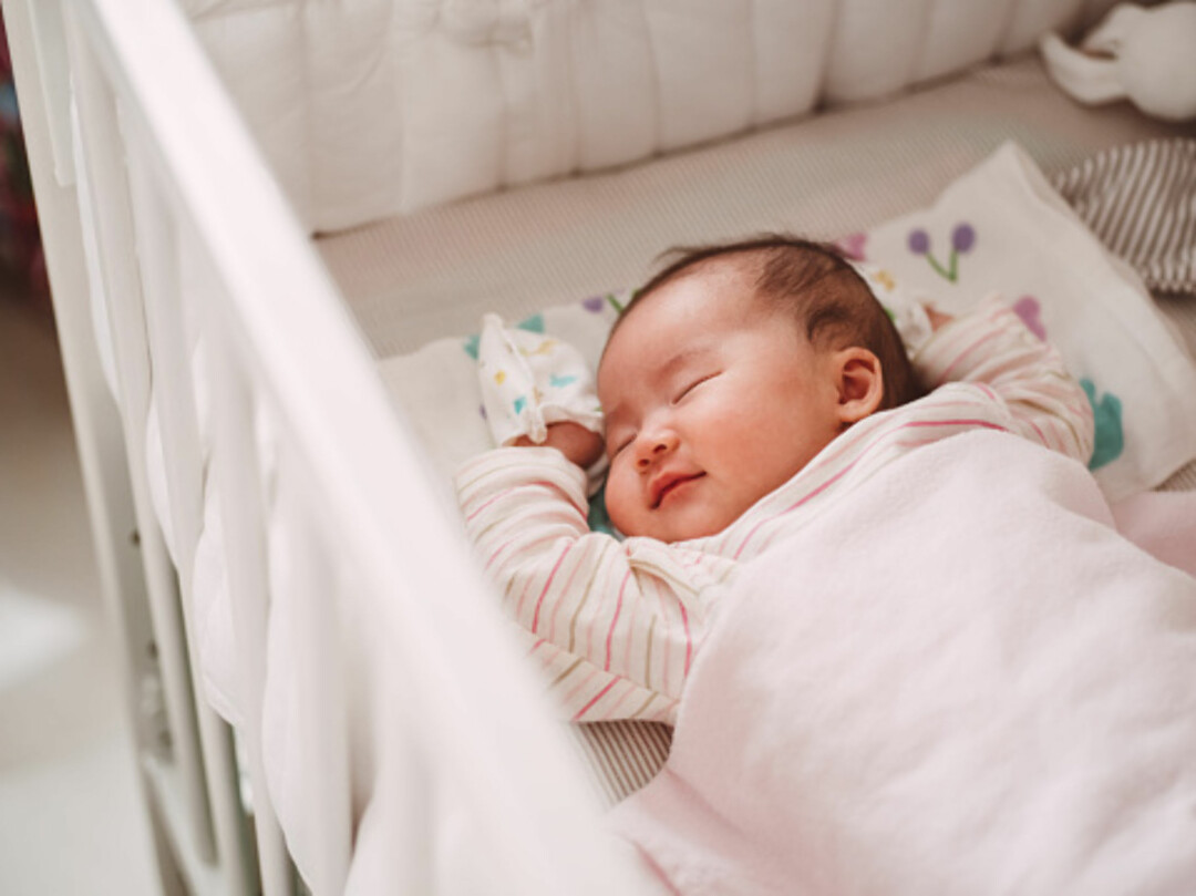 Here's how to get your baby to sleep in its own room