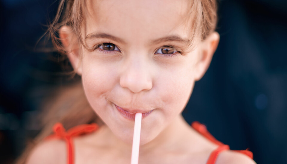 8-ÅRINGEN: Å delta i ulike sosiale arenaer blir viktigere og viktigere for barnet. Foto: Gettyimages.com.