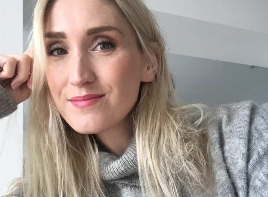 Christel Alsos (33) er nordnorsk sangerinne og låtskriver. Hun rørte oss med sine mlankolske fremføringer i året 'Hver gang vi møtes'.