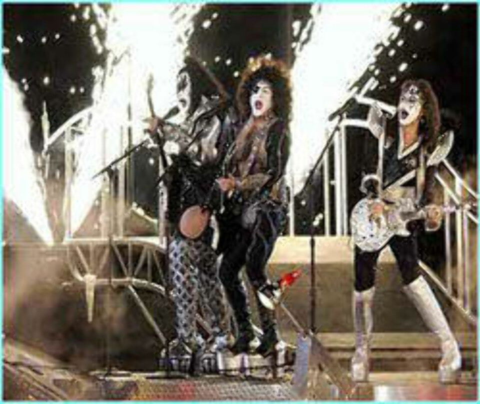Her er hele Kiss-historien