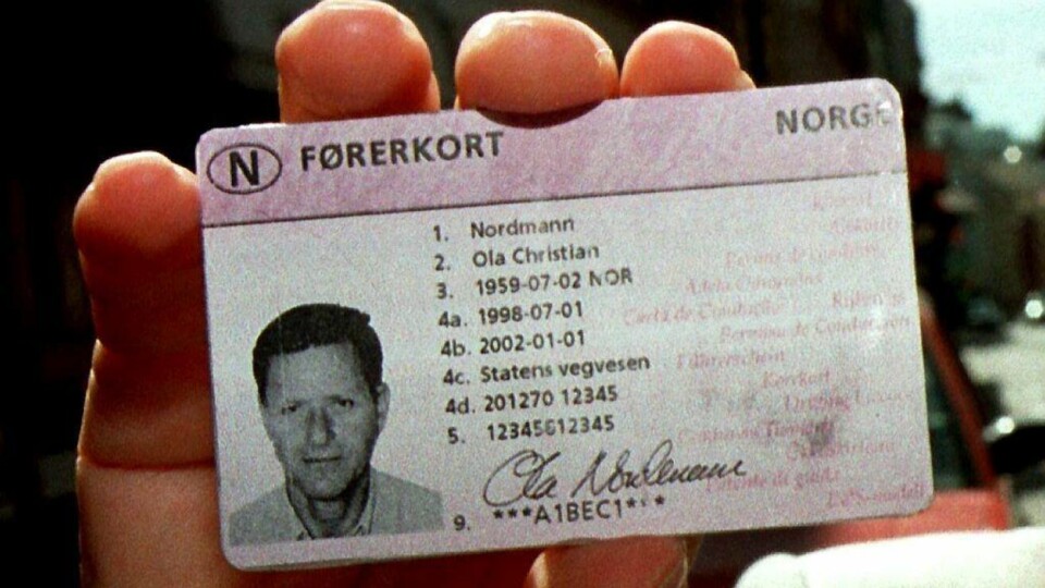 Tatt 12 ganger uten førerkort