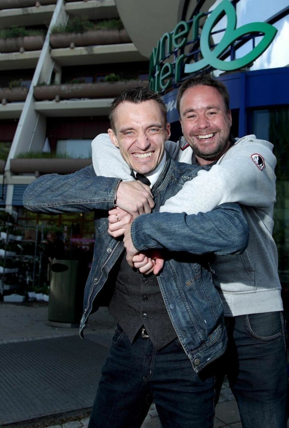 Stjal for 100.000 i måneden