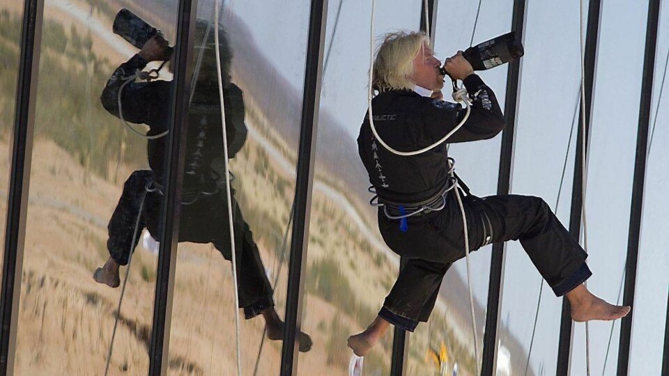- SpaceShipTwo falt som en stein