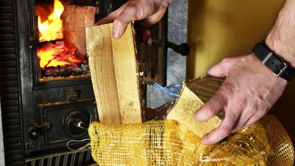 En etterbrenner gjør den gamle ovnen din mer effektiv