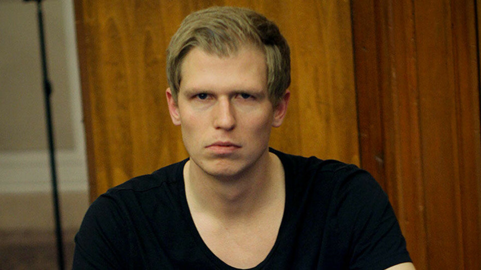 - Politikere, slå meg i poker og vinn én million kroner