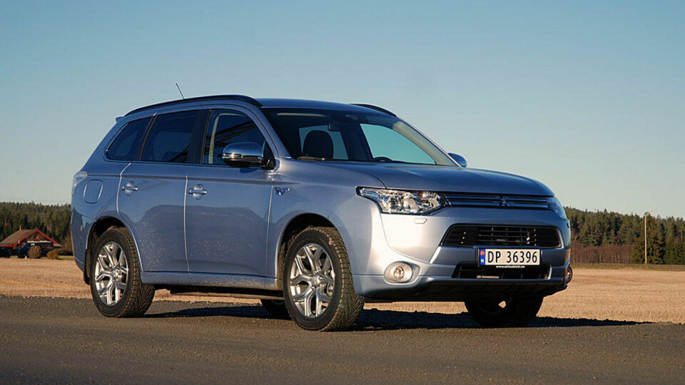 TEST: Mitsubishi Outlander PHEV