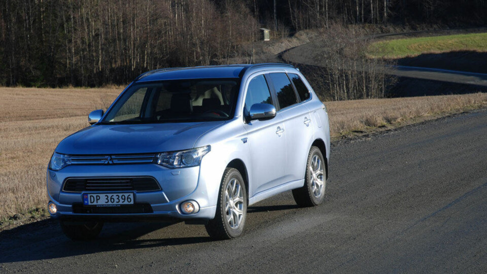 TEST: Mitsubishi Outlander PHEV
