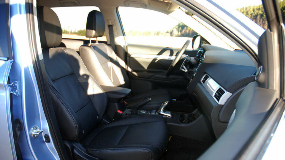 TEST: Mitsubishi Outlander PHEV
