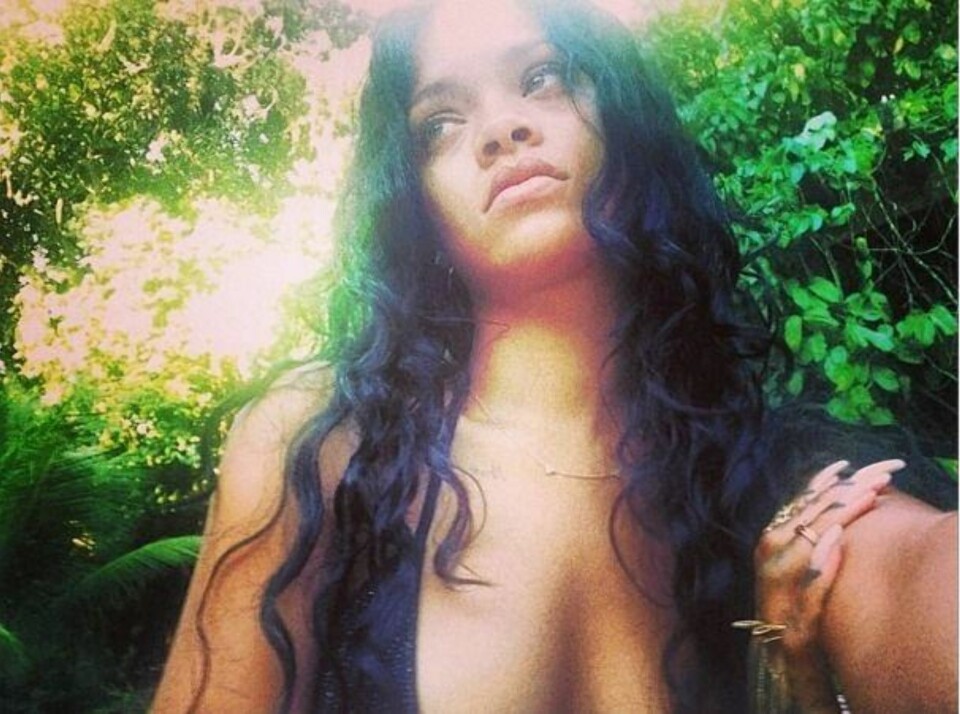 Rihannas toppløsbilder går verden rundt