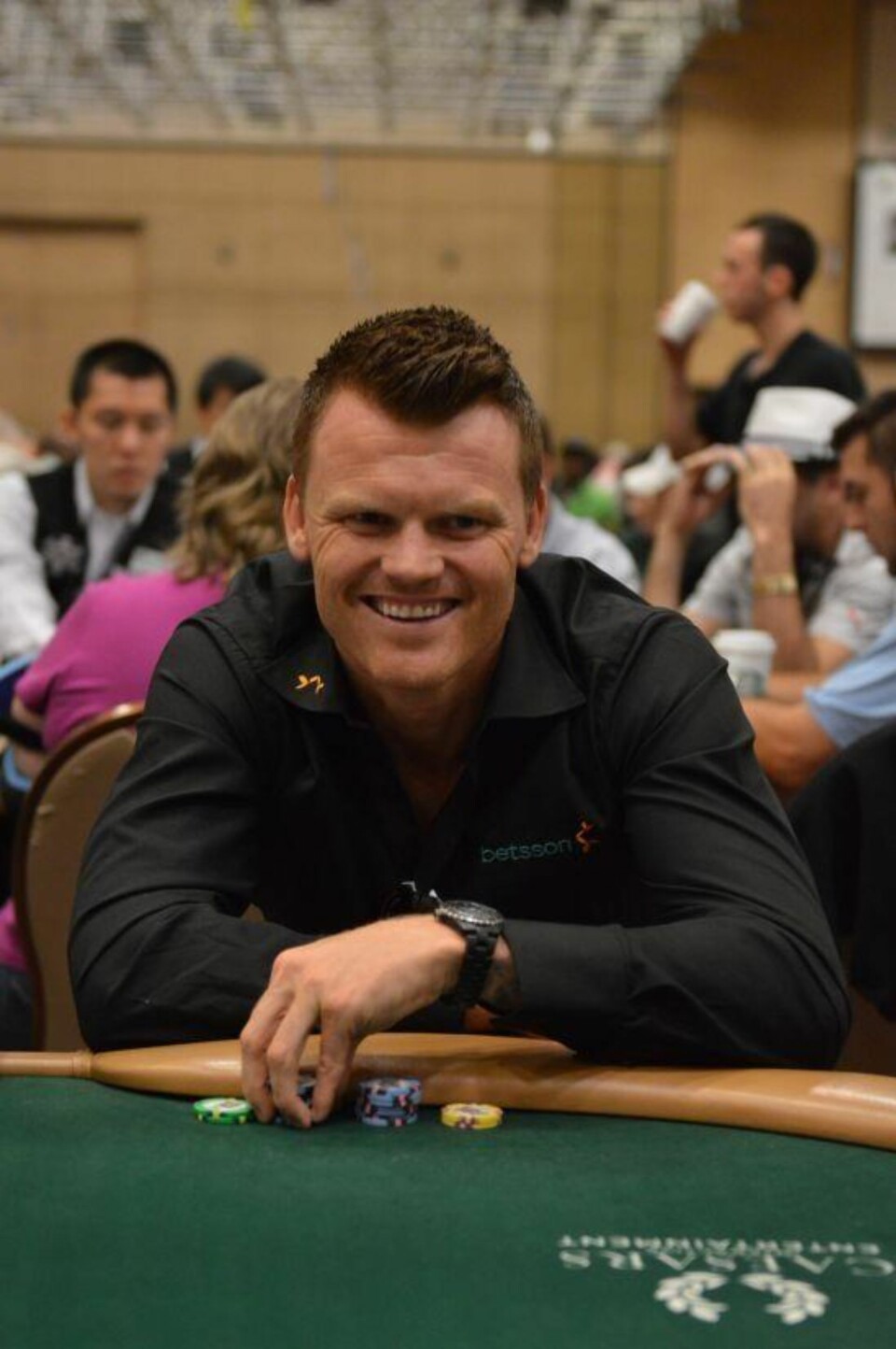 - Poker-forbudet er latterlig - «alle» spiller poker