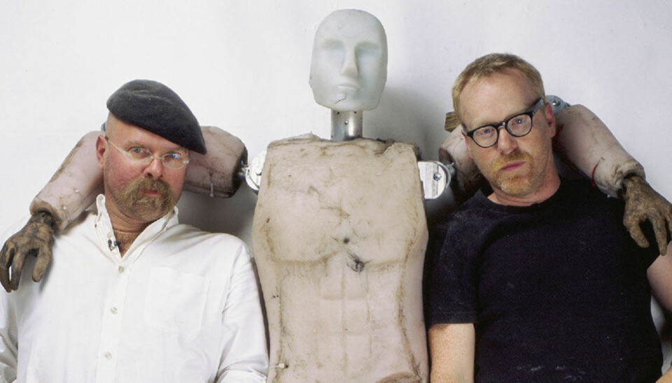 Store deler av Mythbusters-episodene inneholder så mye dødtid at de er en pine å se på. Reddit-brukere har laget 'Streamlined Mythbusters'-episoder som gjerne fjerner 1/3 av episoden, uten at du mister noe viktig.