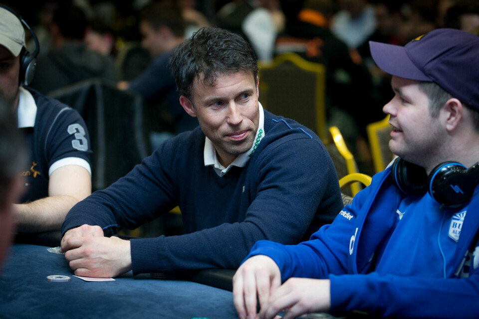 KLAR FOR DYST: Ronny Johnsen omtaler seg selv som 'hobbyspiller'. Her fra pokerbordet i Dublin.