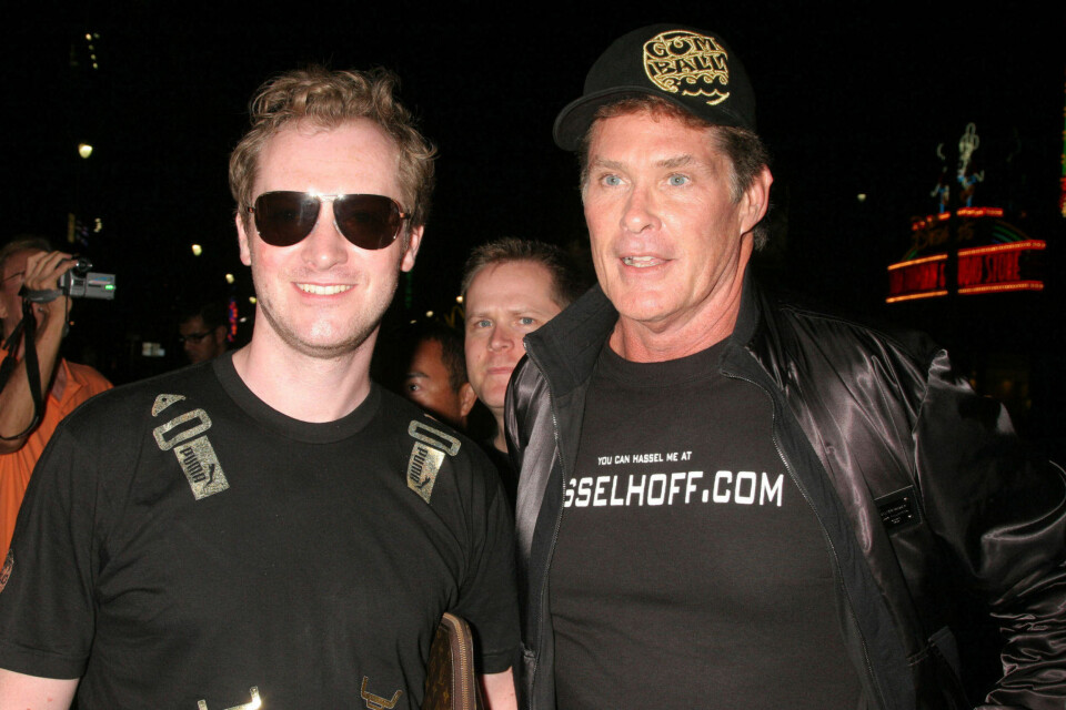 GRUNNLEGGER: David Hasselhoff har deltatt i billøpet i flere år. Til venstre står Gumball-grunnlegger Maximillion Cooper.