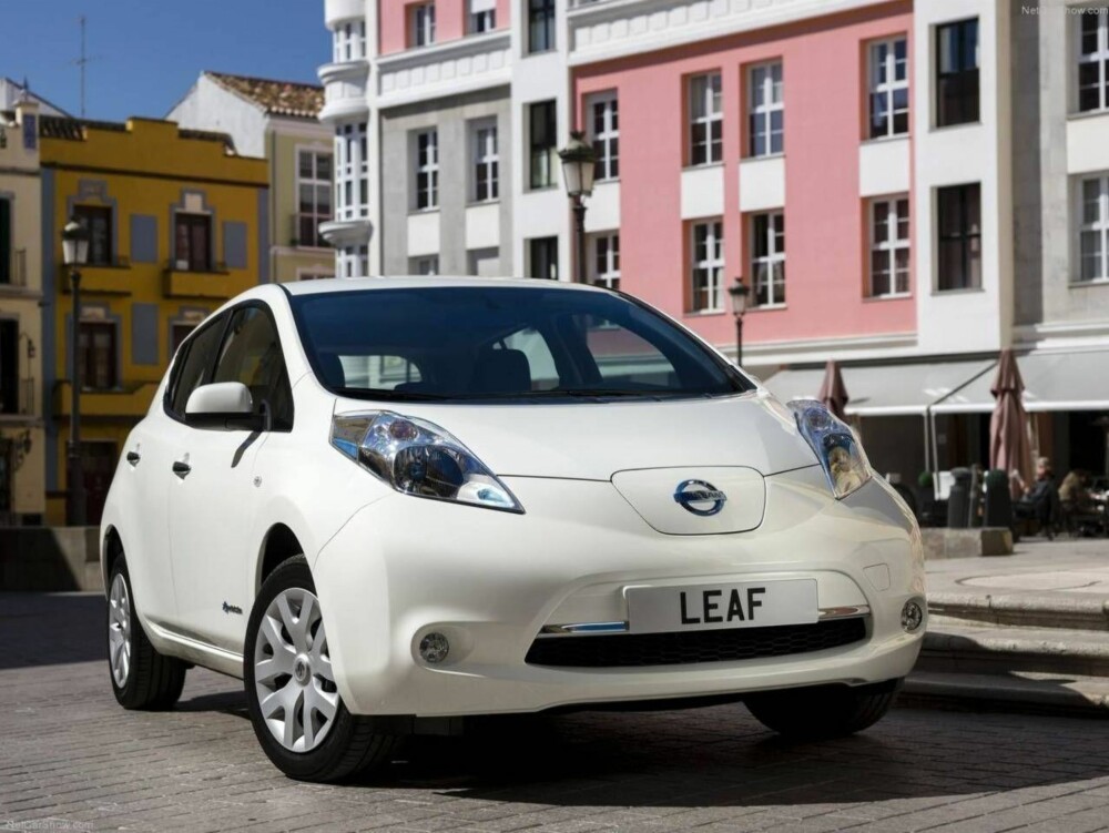 Nissan Leaf var lenge Norges mest solgte elbil - og her har det vært en betydelig bruktimport fra nettopp Frankrike.