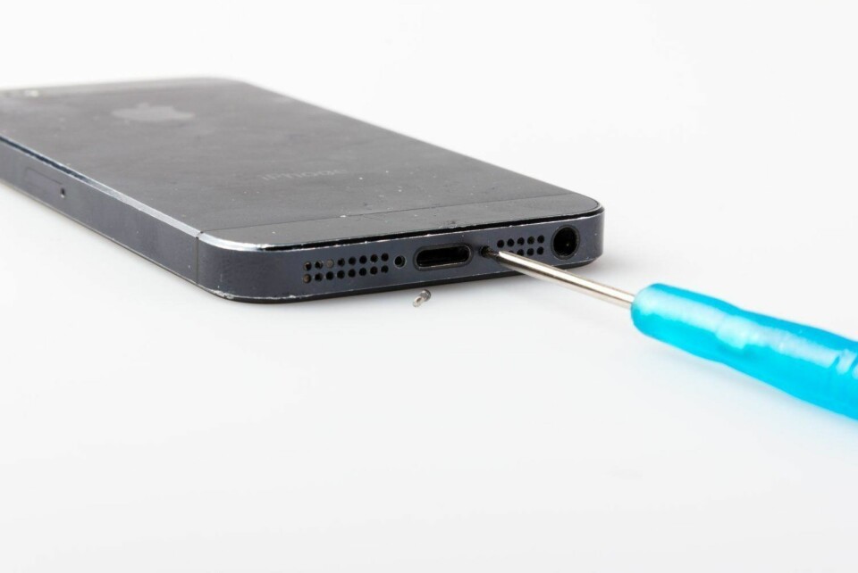 Slik fikser du en knust skjerm på iPhone 5