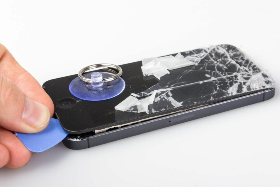 Slik fikser du en knust skjerm på iPhone 5