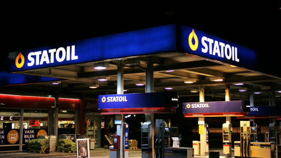 Avgiftsandelen for bensin ligger omtrent 5 prosentpoeng høyere enn for diesel.