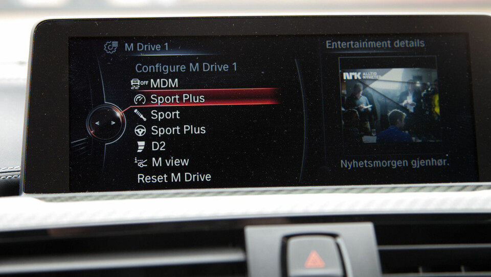 Du kan konfigurere to forskjellige M-moduser slik du selv foretrekker at bilen skal oppføre seg.