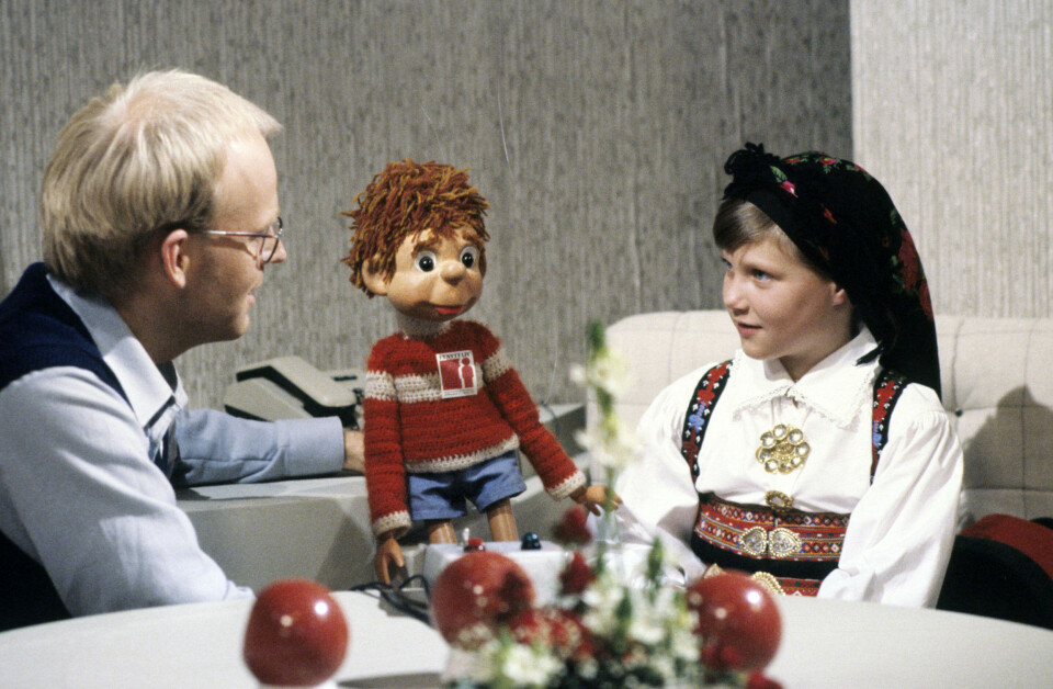 I forbindelse med TV-aksjonen i 1981 var Trond-Viggo Torgersen programleder. Her sammen med barne-TV-dukken «Titten Tei» og prinsesse Märtha Louise.