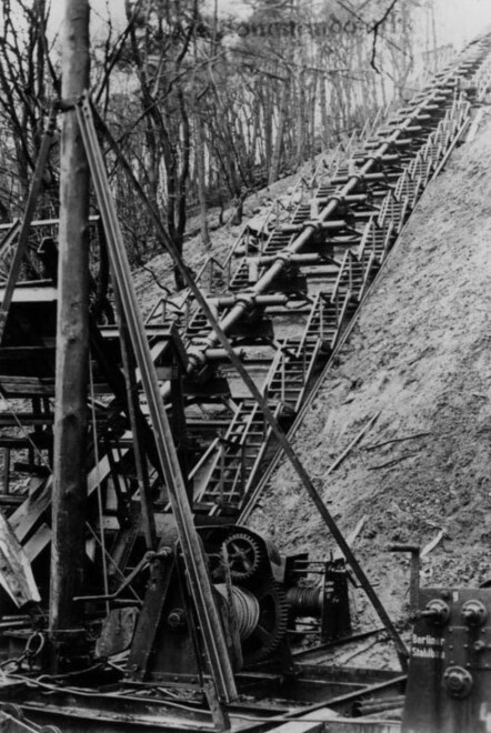 Testing av superkanonen: Prototypen av superkanonen V-3 på testområdet i Polen.