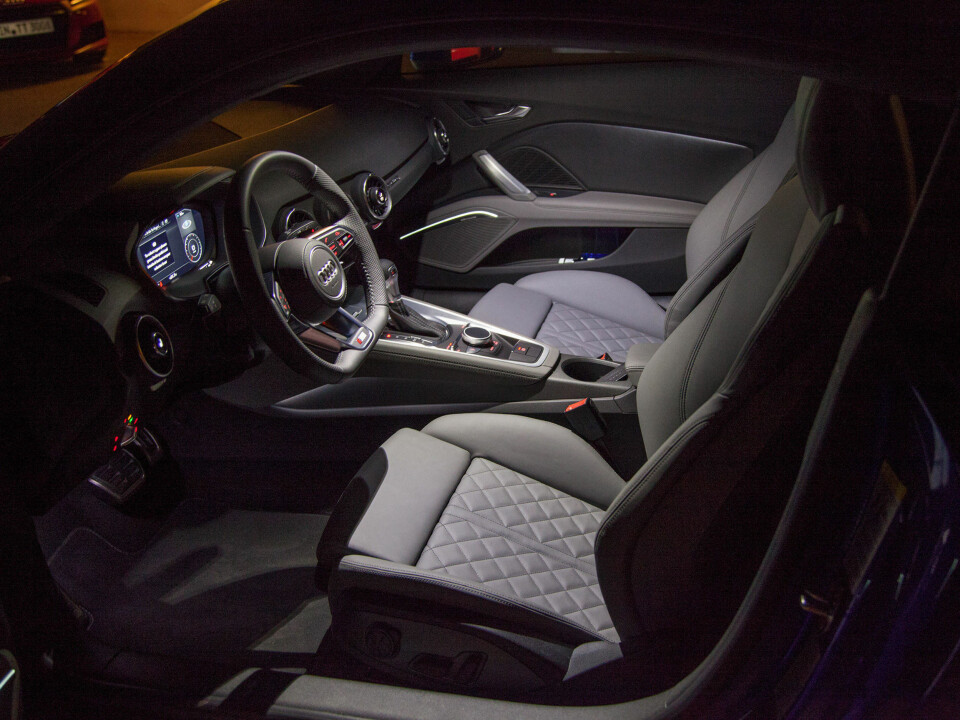 Nesten som en Audi R8 - bare mye billigere