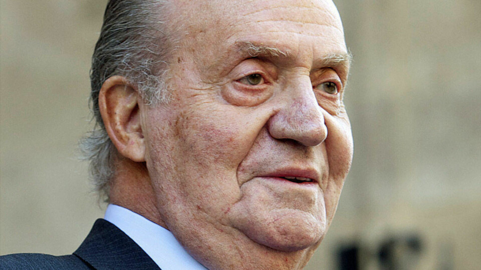 - Kong Juan Carlos på jakt med «nær venninne»