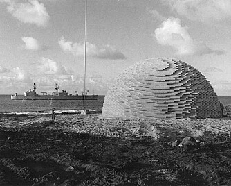 500 tonn med høyeksplosiver venter på å bli detonert under Operation Sailor Hat i 1965.