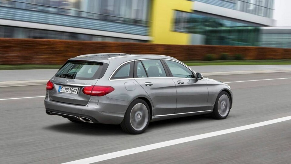 Mercedes C-klasse kommer nå som ladbar hybrid. Resultatet er svært mye bil for pengene.