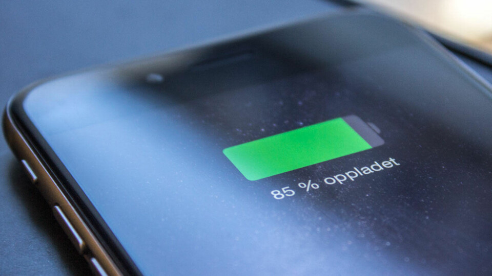 IKKE LAD HELT OPP: Statistikk Battery University har publisert, viser at batterikapasiteten reduseres mye raskere dersom du fullader batteriet hver gang du lader.