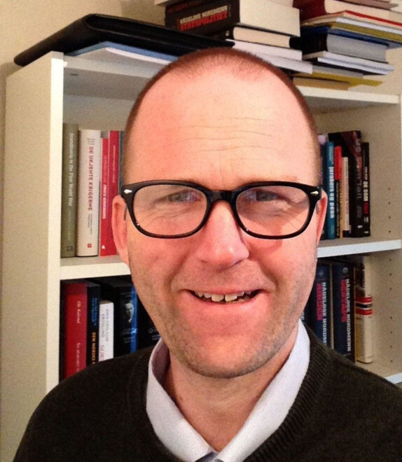 HISTORIKER: Lars-Erik Vaale er historiker med god kjennskap til Norge under andre verdenskrig. Han mener at det ikke er utenkelig med en skjult naziskatt i Norge.
