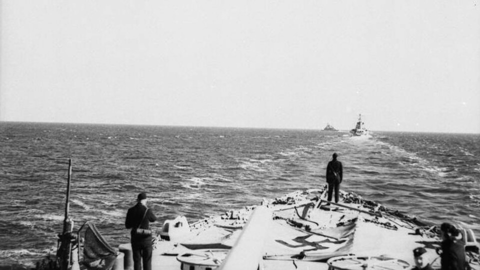 TYSKE SKIP MED KURS FOR NORGE: Tyske skip på vei mot Norge (og Danmark) kvelden den 8. april 1940. Norske myndigheter fikk varsler om tyske bevegelser, og britene minela norske havner for å stoppe de tyske skipene - til sterke norske protester.