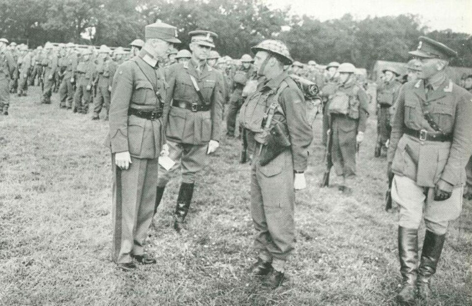 Carl Gustav Fleischer på inspeksjon