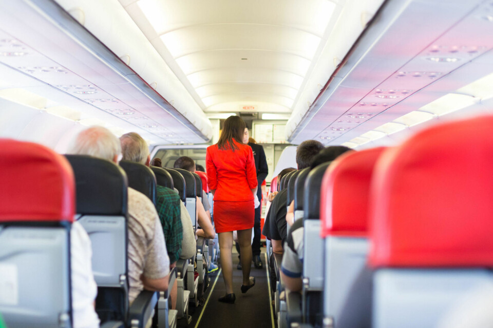 TRANGT OM PLASSEN: Man bør ikke være folkesky når man skal ut å fly.