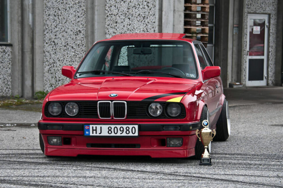 Jørgens (29) gamle BMW E30 har doblet seg i verdi
