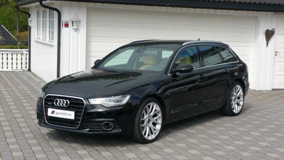 Audi A6 Avant er en familiebil med en god porsjon luksus. I alle fall når den er utstyrt slik denne bilen er ...