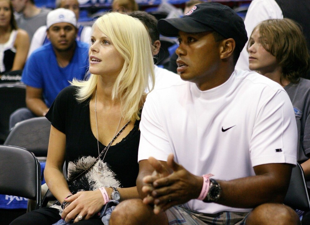 MER ENN HALVPARTEN:  Tiger Woods tidligere kone, Elin Nordregren, fikk flere hundre millioner da paret skilte seg i 2009. Her fra en av deres lykkelige dager.