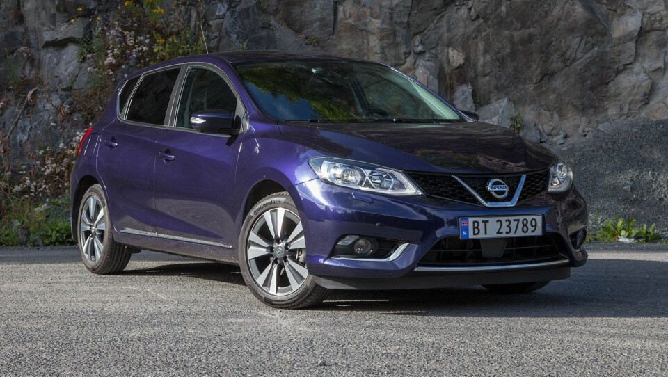 Med Pulsar har Nissan gått litt bort fra det ikke veldig vellykkede designspråket på Leaf og Juke. Resultatet er ganske vellykket, men står litt i fare for å bli likt 'alt annet'.