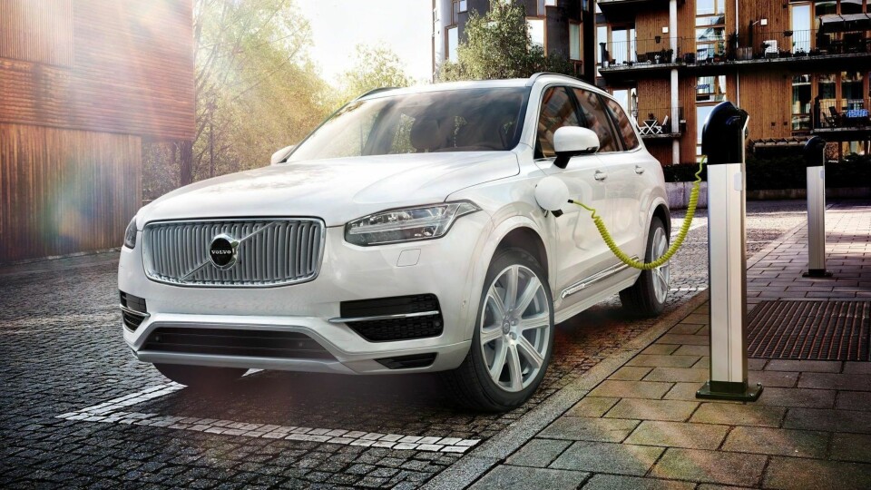 TAR AV: Salget av biler med hybrid drivlinje, her representert med Volvo XC90 T8, økte med hele 71 prosent i juli 2015, sammenlignet med samme periode i fjor.