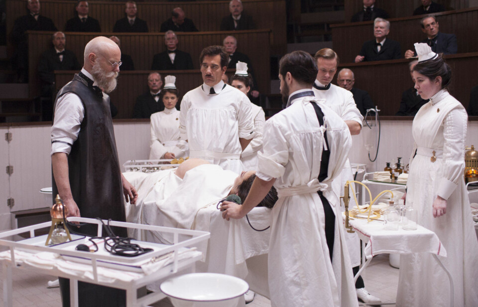 NY SESONG: Clive Owen spiller legen John W. Thackery i TV-serien 'The Knick'.