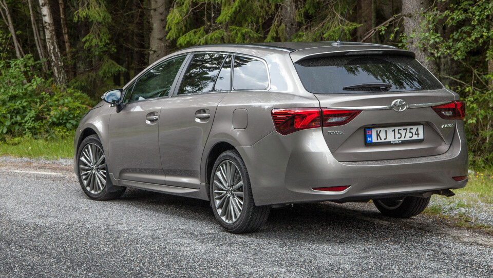 Test: Toyota Avensis - 2. facelift