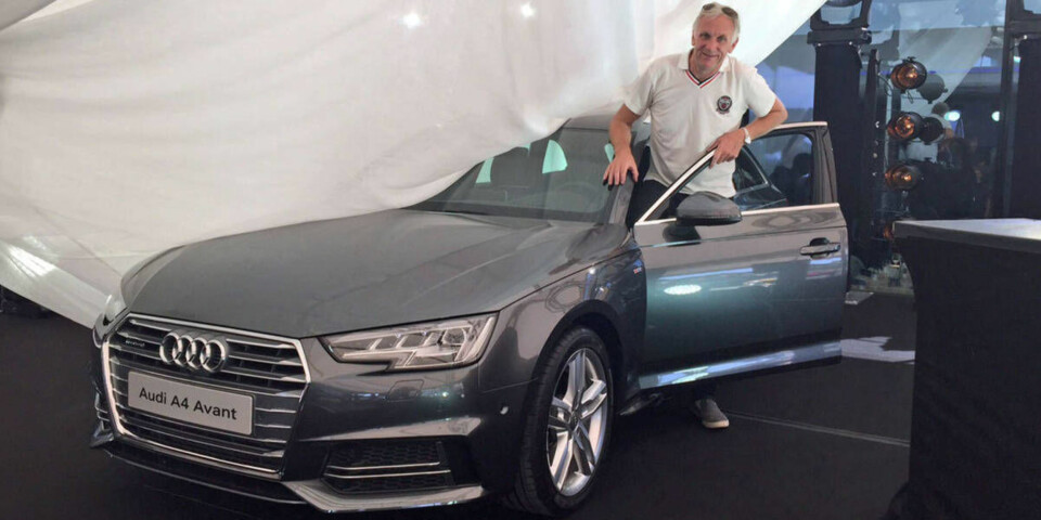 SNARVISITT I NORGE: Broom-Benny fikk muligheten til å stifte nærmere bekjentskap med splitter nye Audi A4, lenge før den offisielle lanseringen i Norge.