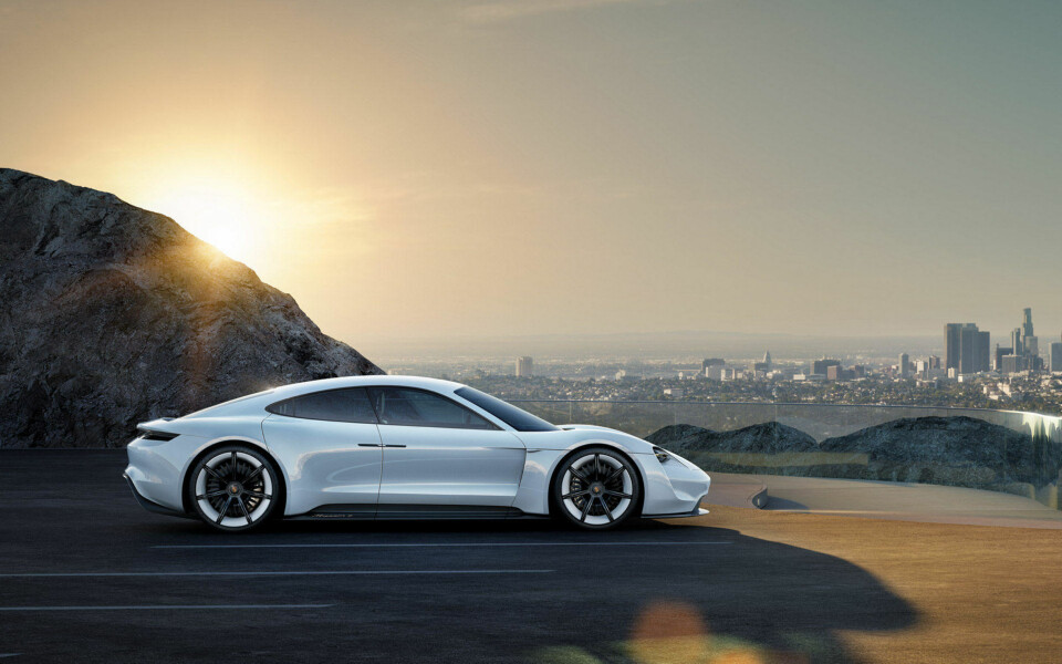 Porsche Mission E kan være veldig dårlig nytt for Tesla