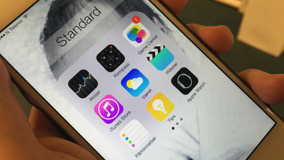 DE USLETTELIGE: iPhone får stadig nye apper som det ikke er mulig å slette, og som vi fyller i vår 'søppel'-mappe.