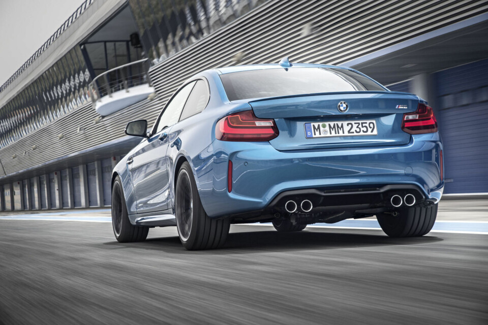 Her er BMWs nye skikkelige lekebil M2 Coupe