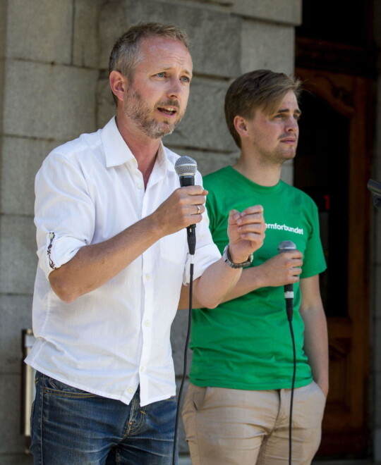 MDGs nye bystyrerepresentant Eivind Trædal (t.h), her ved siden av Bård Vegar Solhjell.