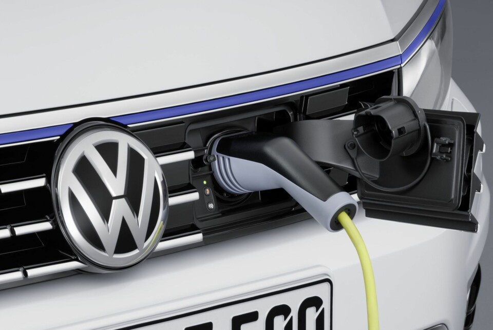 Passat GTE er perfekt timing for Volkswagen etter deres egen diesel-skandale