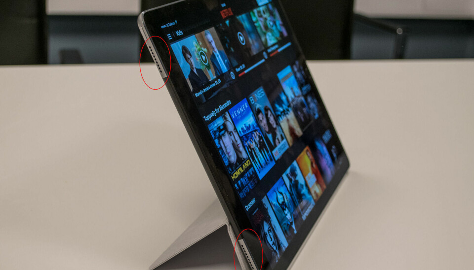 iPad Pro er utstyrt med fire høyttalere: Én i hvert hjørne.