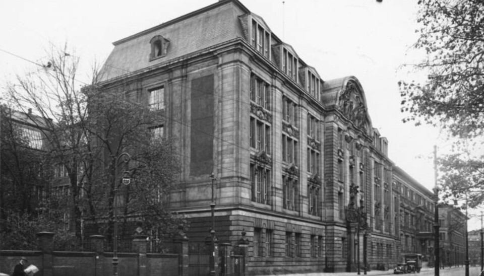 GESTAPO: Heydrich hadde stålkontroll og informasjon om alle nazitoppene, inkludert Adolf Hitler. Han hadde ingen problemer med å likvidere partifeller om de sto i veien for han. Her et bilde av Gestapos hovedkvarter i Berlin under Hitler.